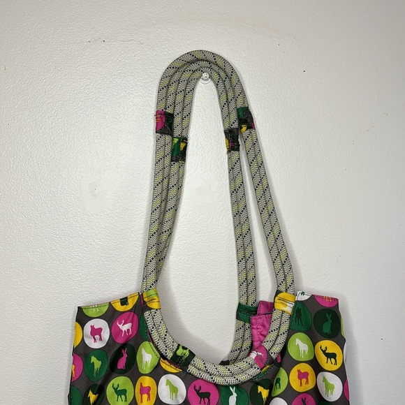 KAVU Dot Animal Bag Expandable Nylon Rope - Picture 4 of 11